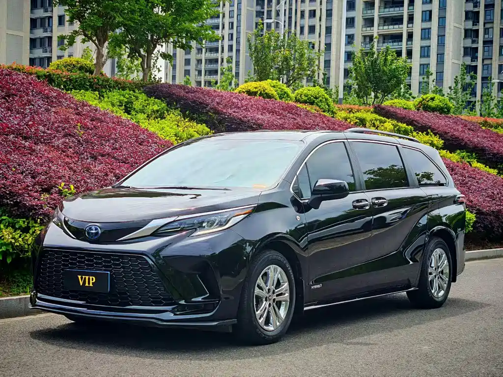 Toyota Sienna 2022