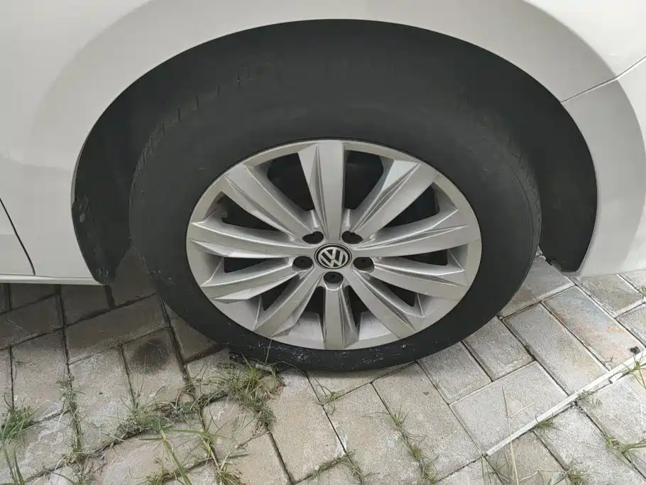 Volkswagen Bora — миниатюра 6