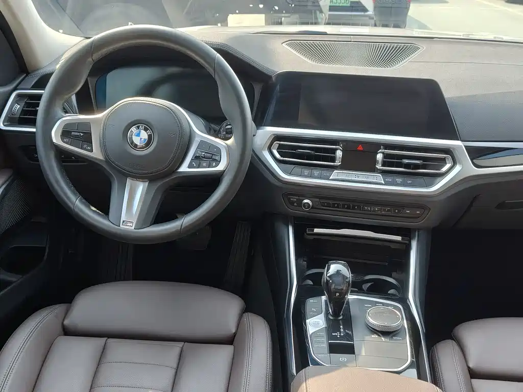 BMW 3 Series — миниатюра 6