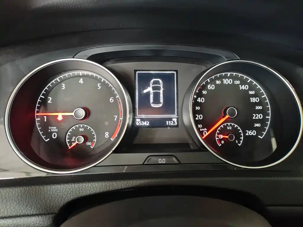 Volkswagen Golf — миниатюра 12