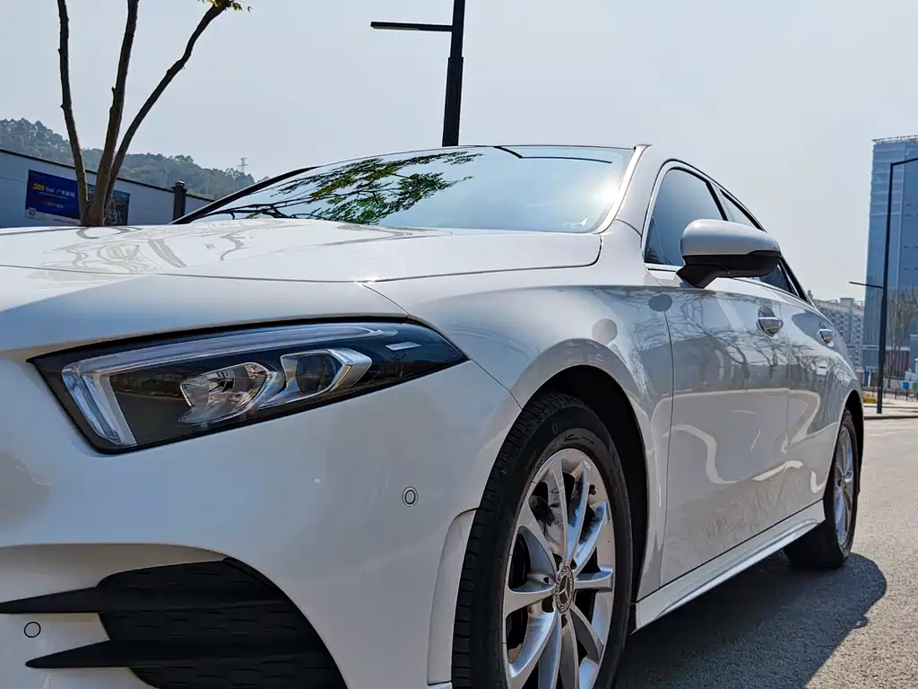 MERCEDES-BENZ A CLASS