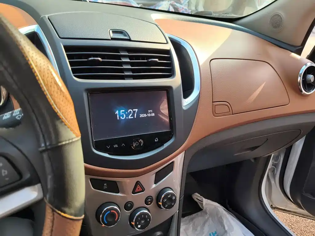 Chevrolet Trax — миниатюра 9