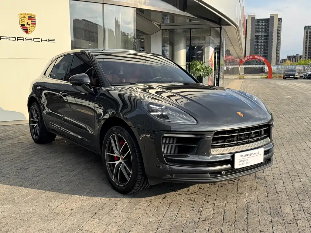 Porsche Macan 2025