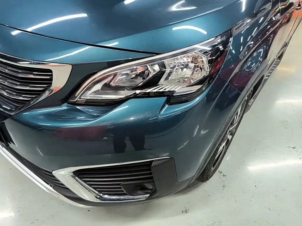 Peugeot 5008 — миниатюра 24
