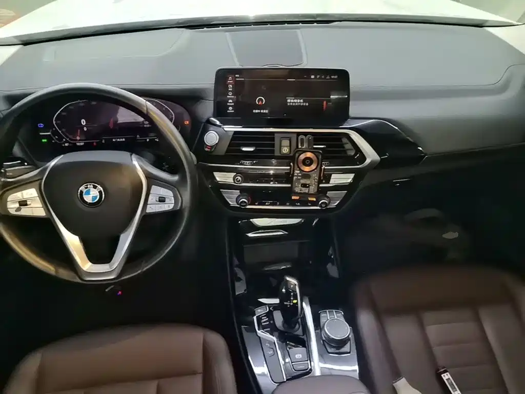 BMW X3 — миниатюра 10