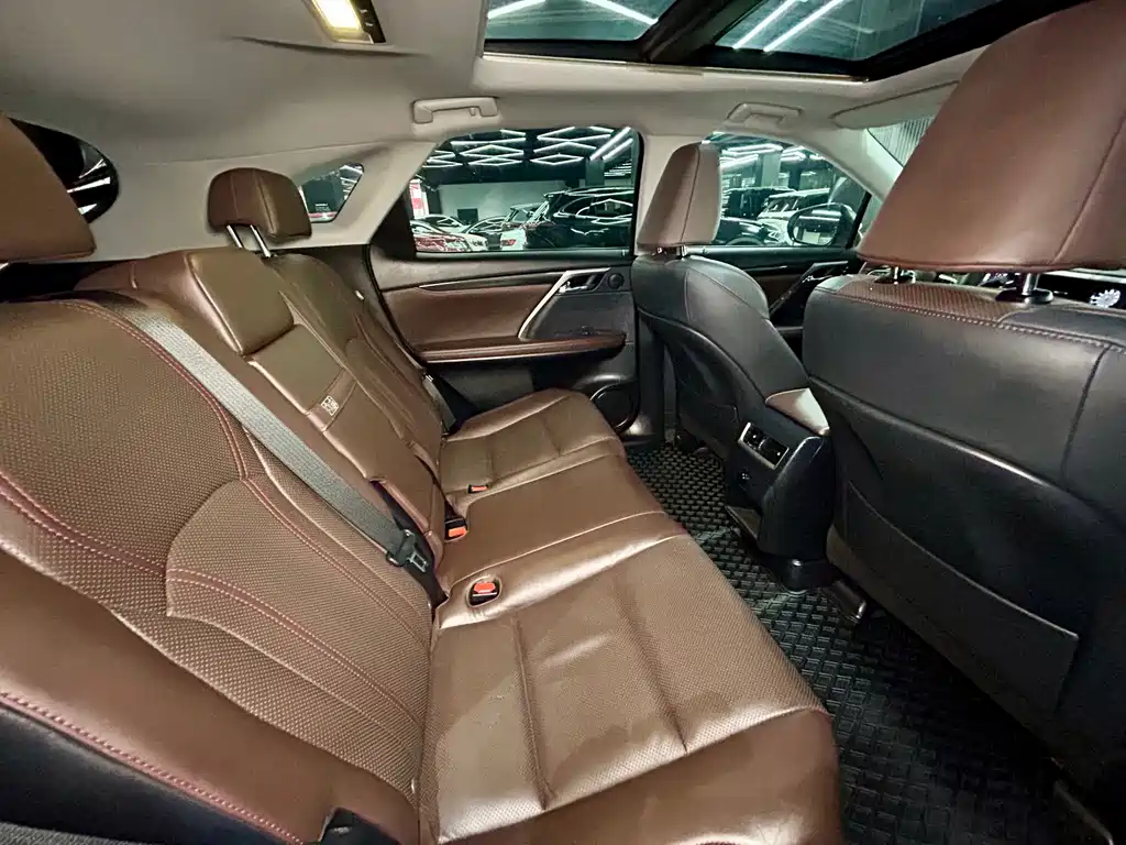 Lexus RX — миниатюра 34