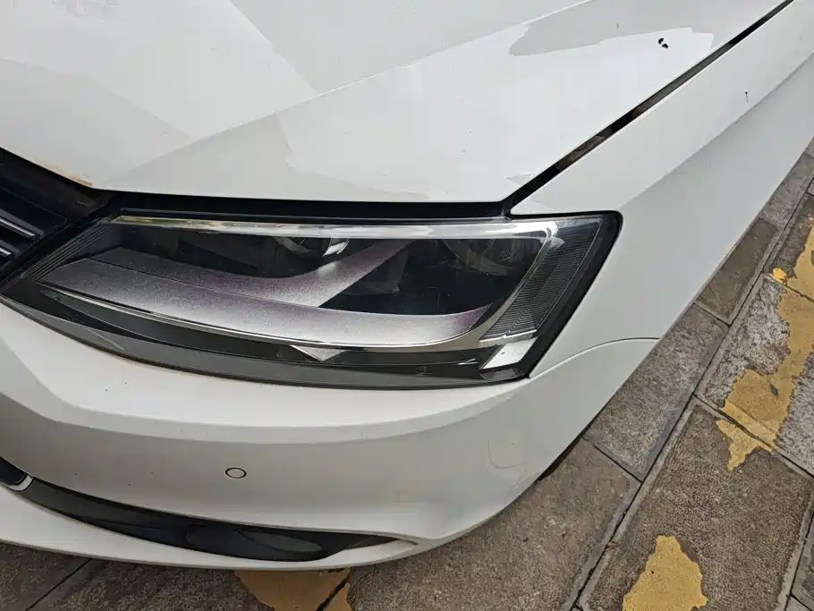 Volkswagen Sagitar — миниатюра 5