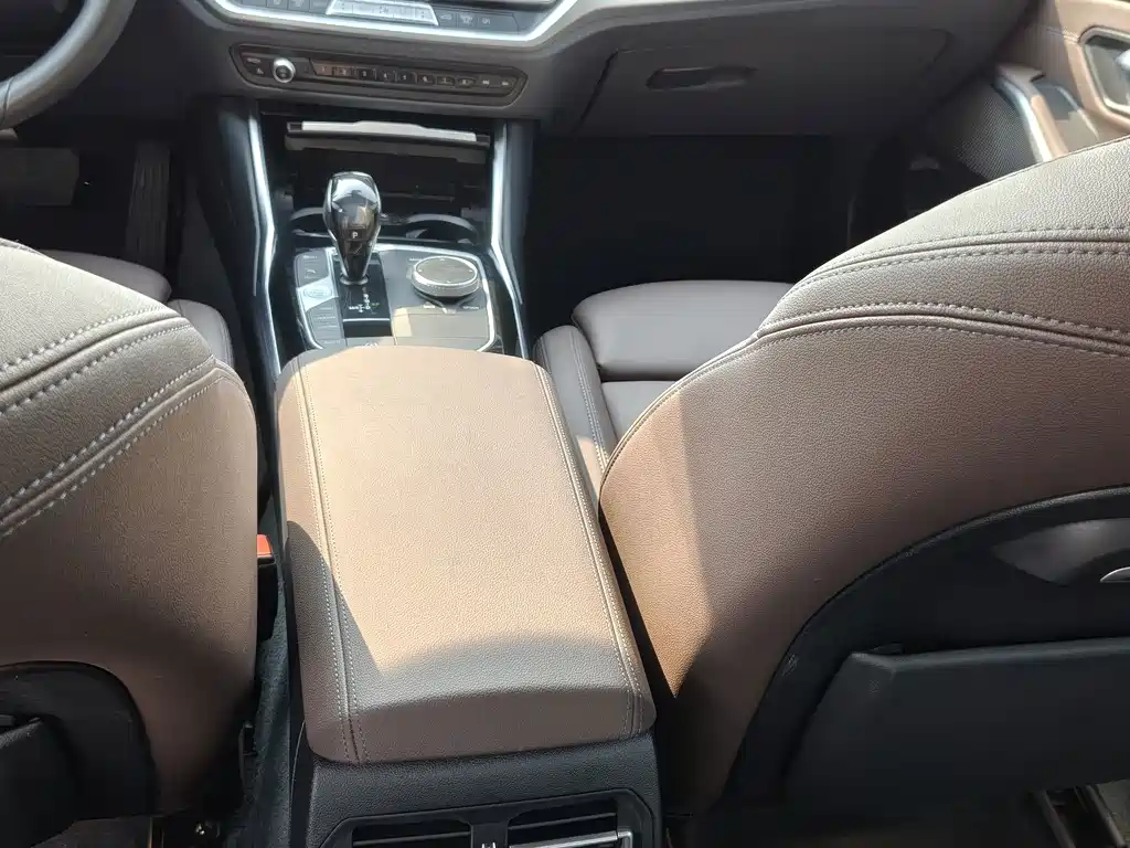 BMW 3 Series — миниатюра 14