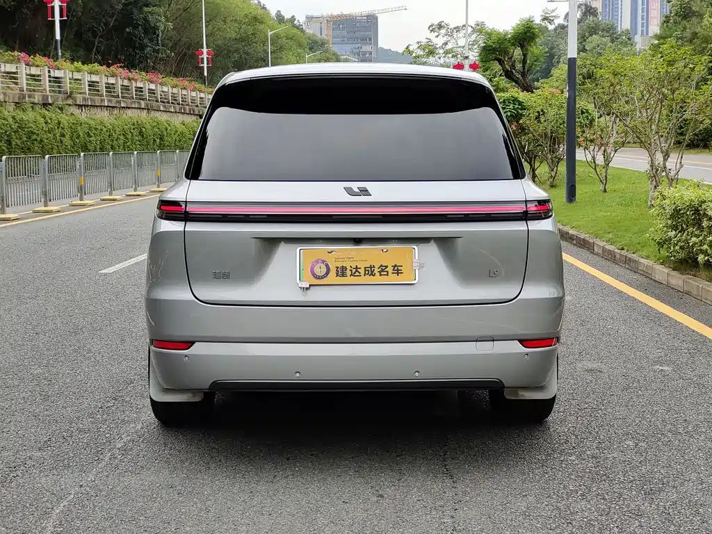 Li Auto IDEAL L9