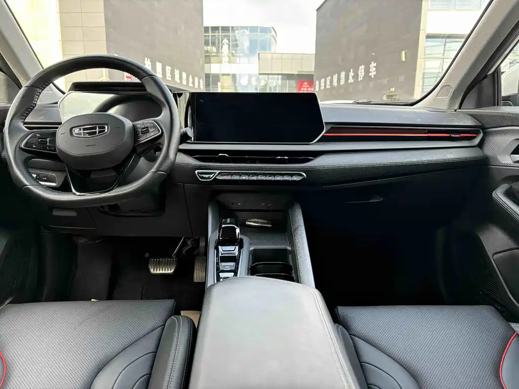 Geely Binrui — миниатюра 19
