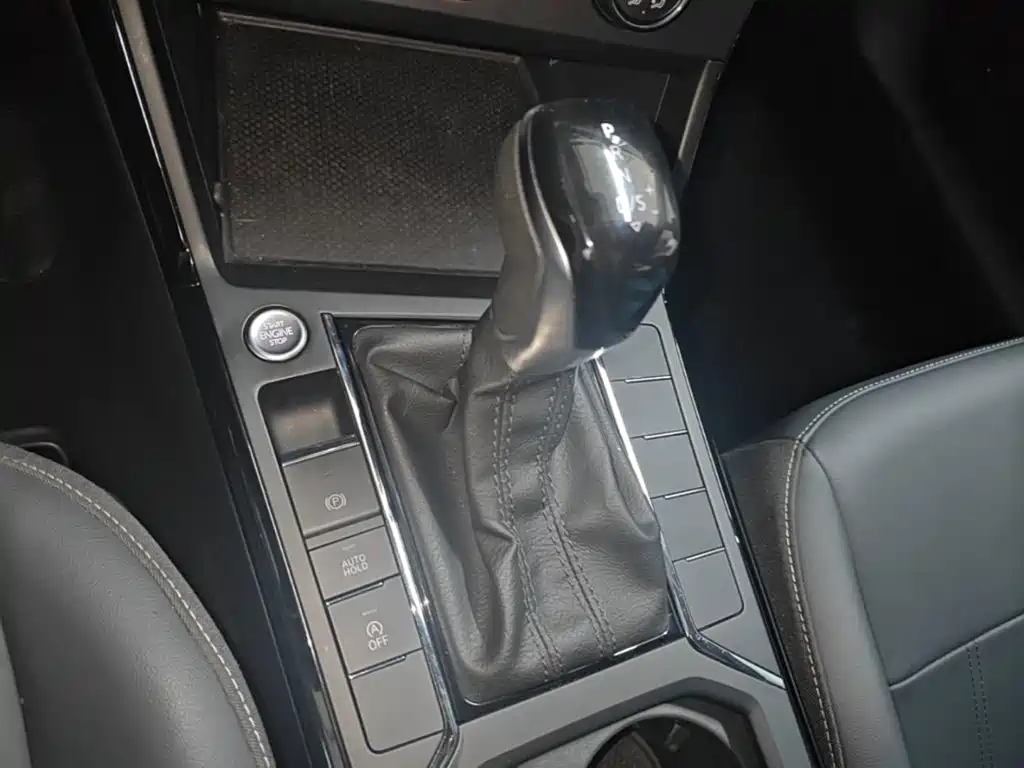 Volkswagen Passat — миниатюра 14