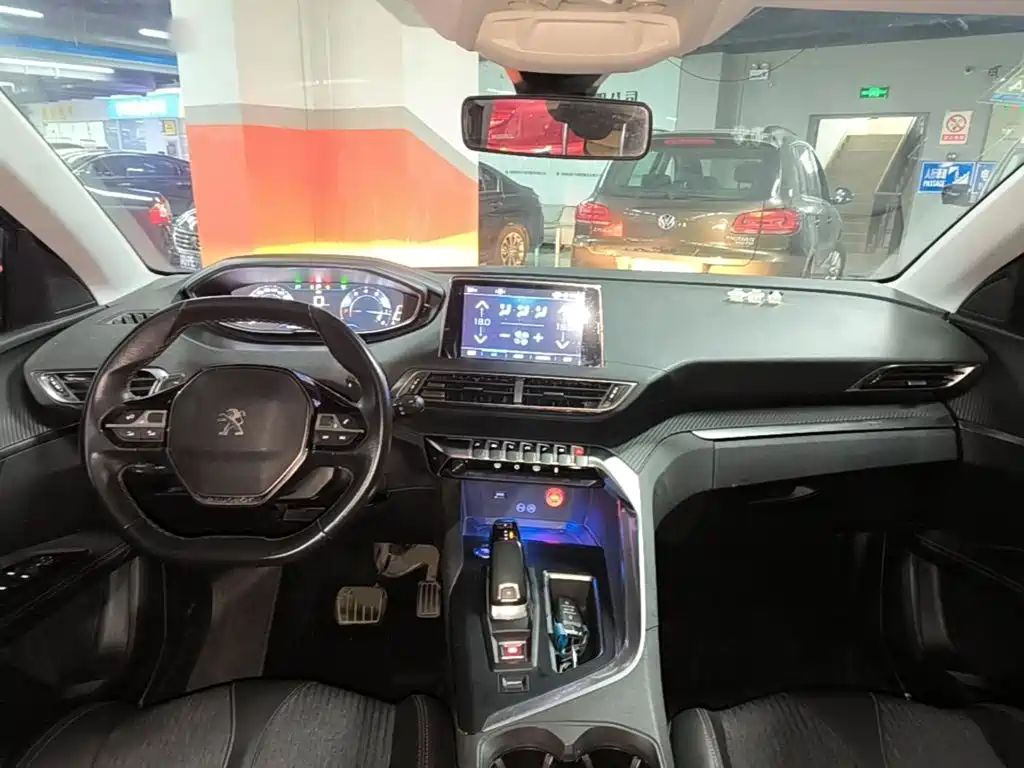 Peugeot 5008 — миниатюра 10