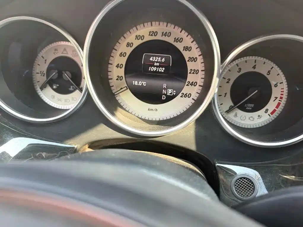 Mercedes-Benz CLS — миниатюра 4