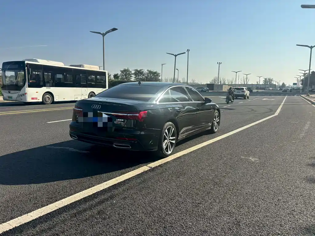 Audi A6L — миниатюра 7