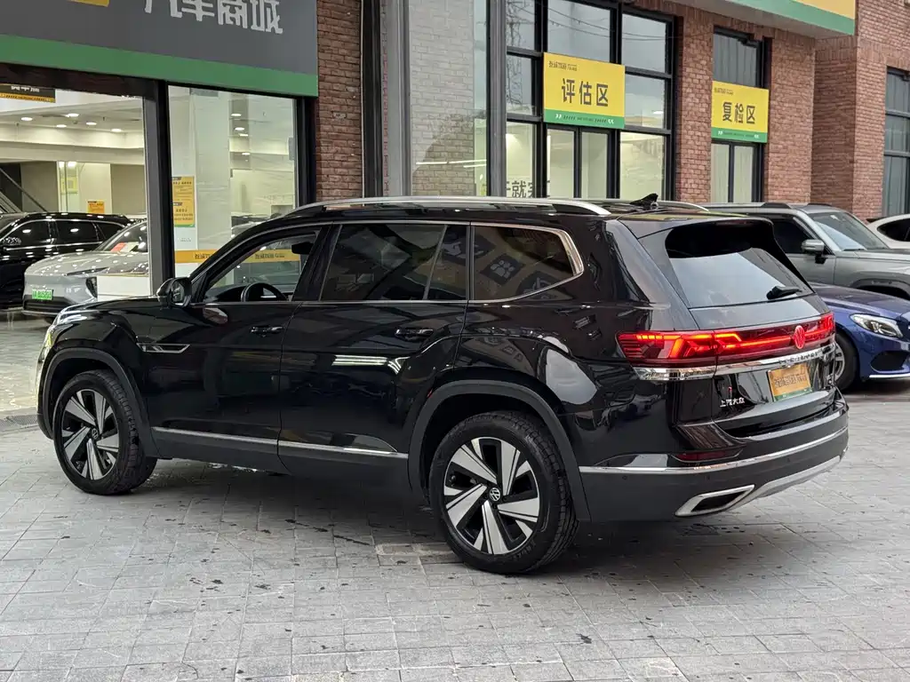 Volkswagen Teramont — миниатюра 6