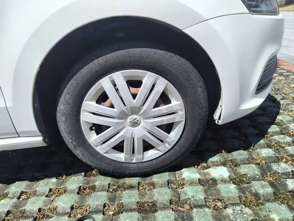 Volkswagen Polo — миниатюра 24