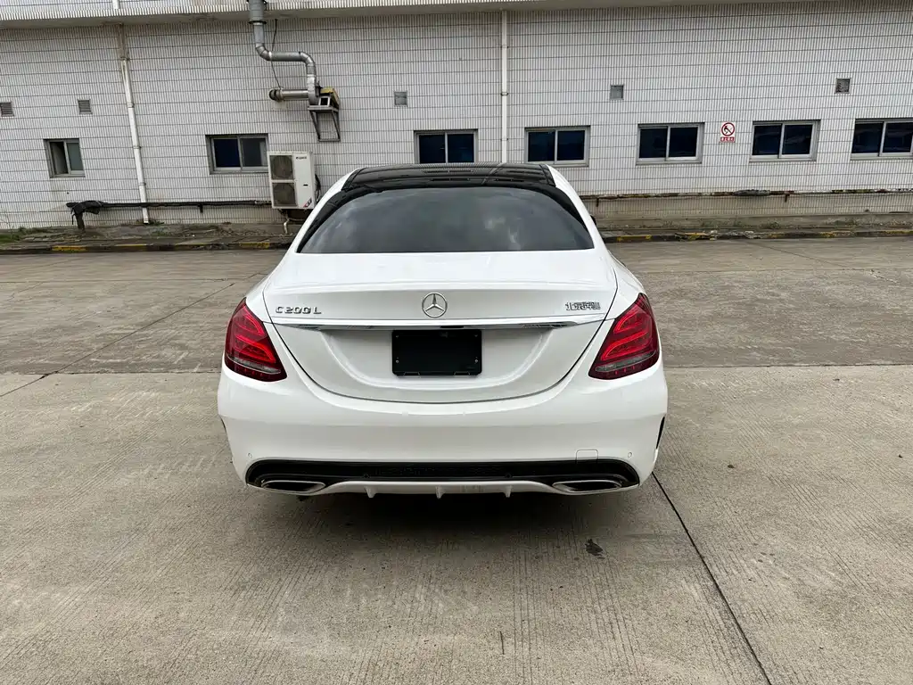 Mercedes-Benz C-Class — миниатюра 20