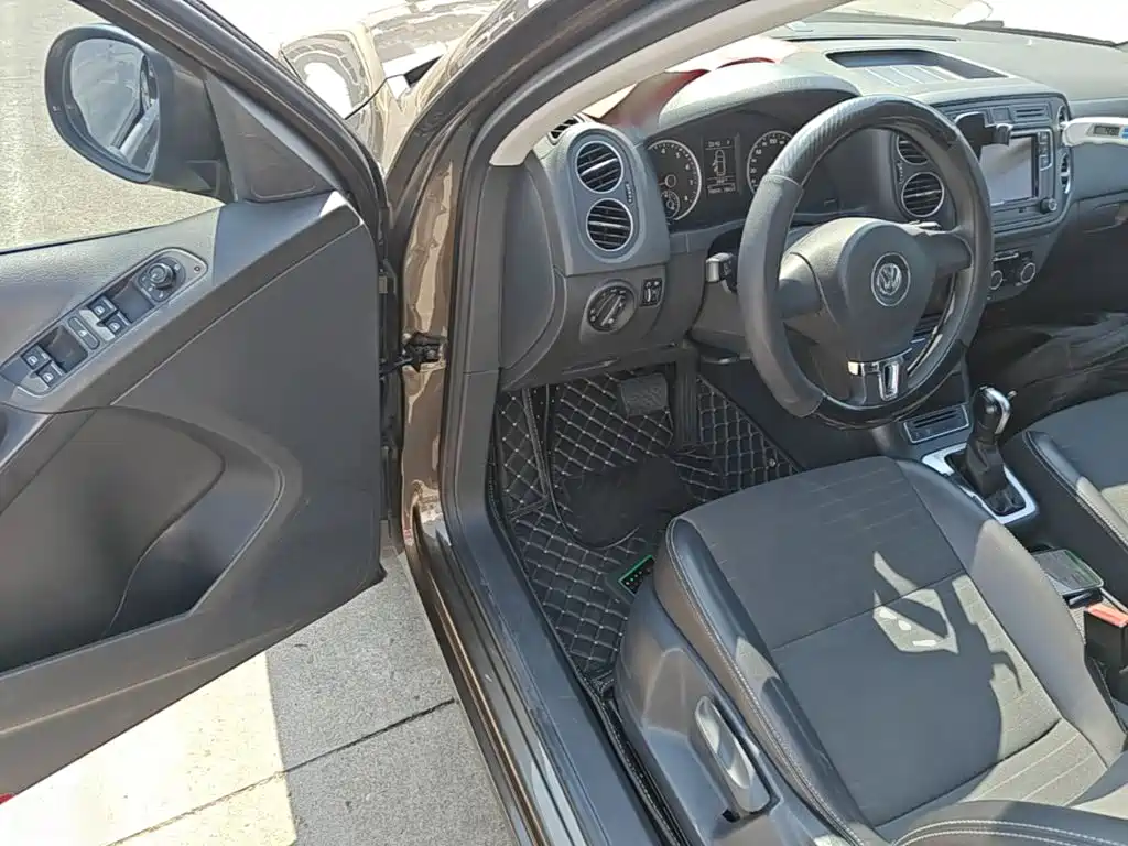 Volkswagen Tiguan — миниатюра 16