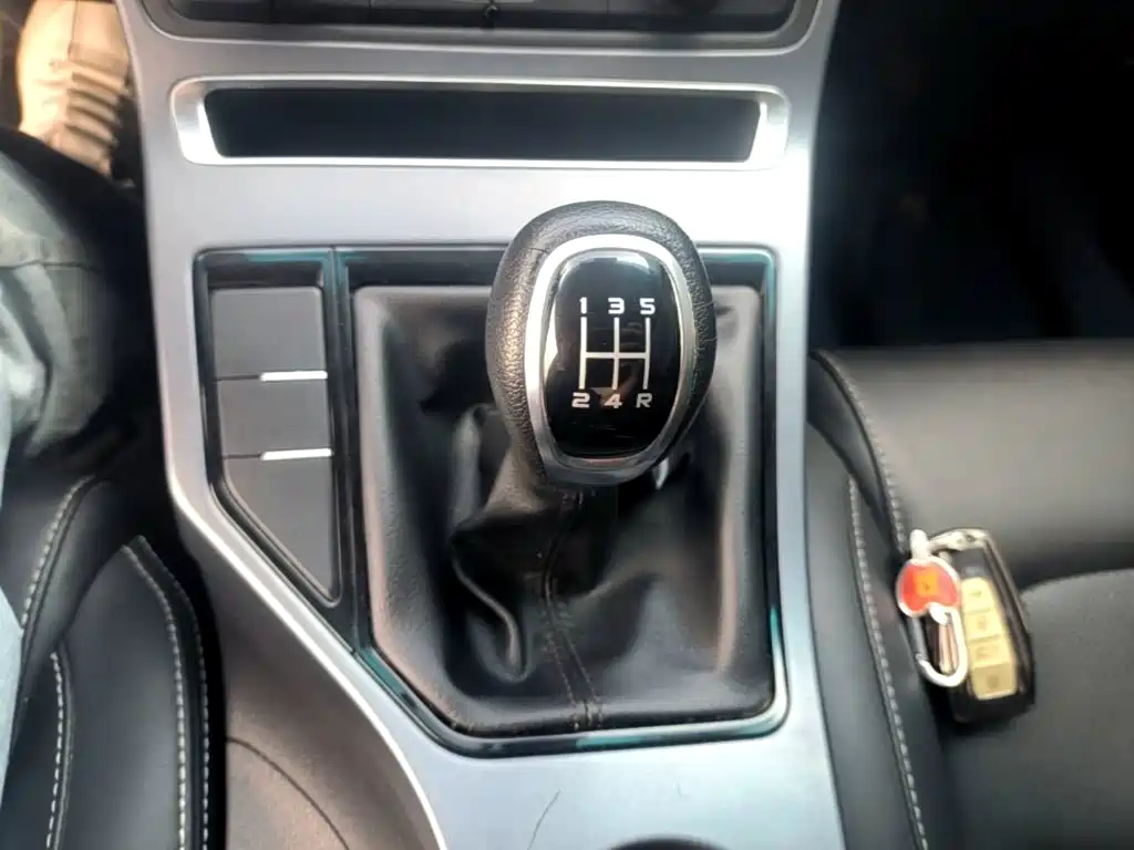 Geely Emgrand — миниатюра 14