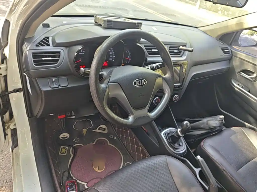 Kia K2 — миниатюра 10