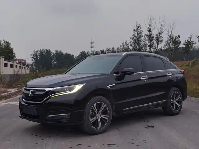 HONDA UR V 2018