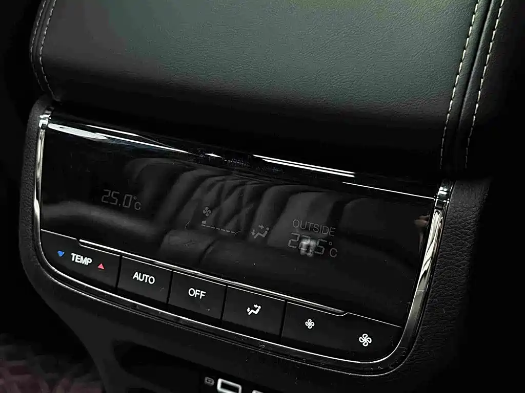 GAC Motor Trumpchi GS8 — миниатюра 28