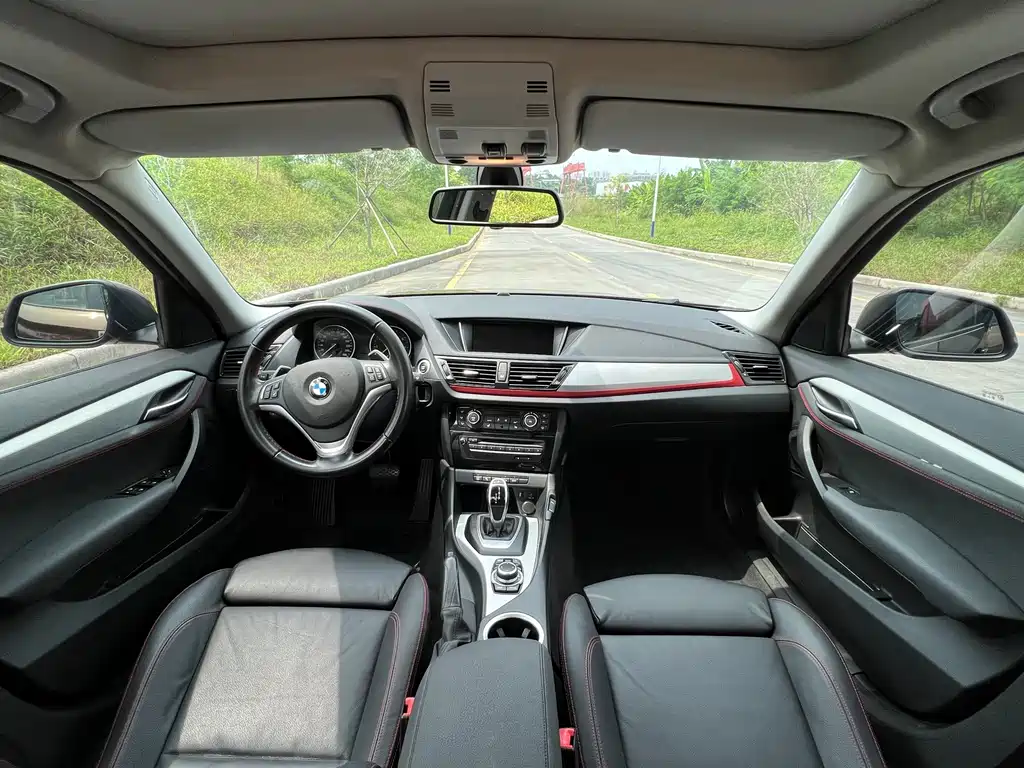 BMW X1 — миниатюра 10