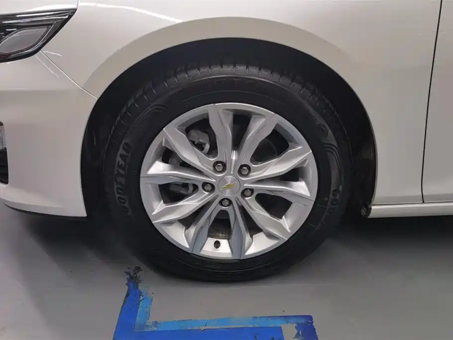 CHEVROLET MAI RUIBAO XL