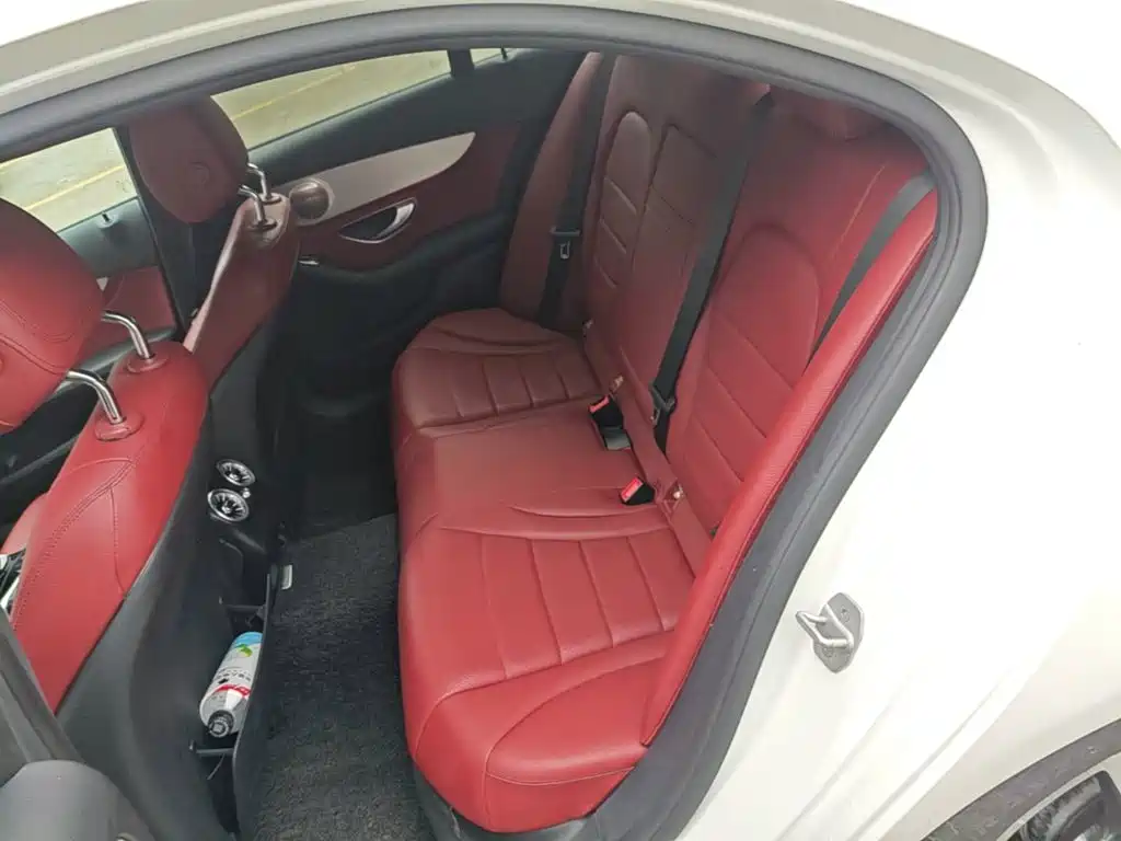 Mercedes-Benz C-Class — миниатюра 17