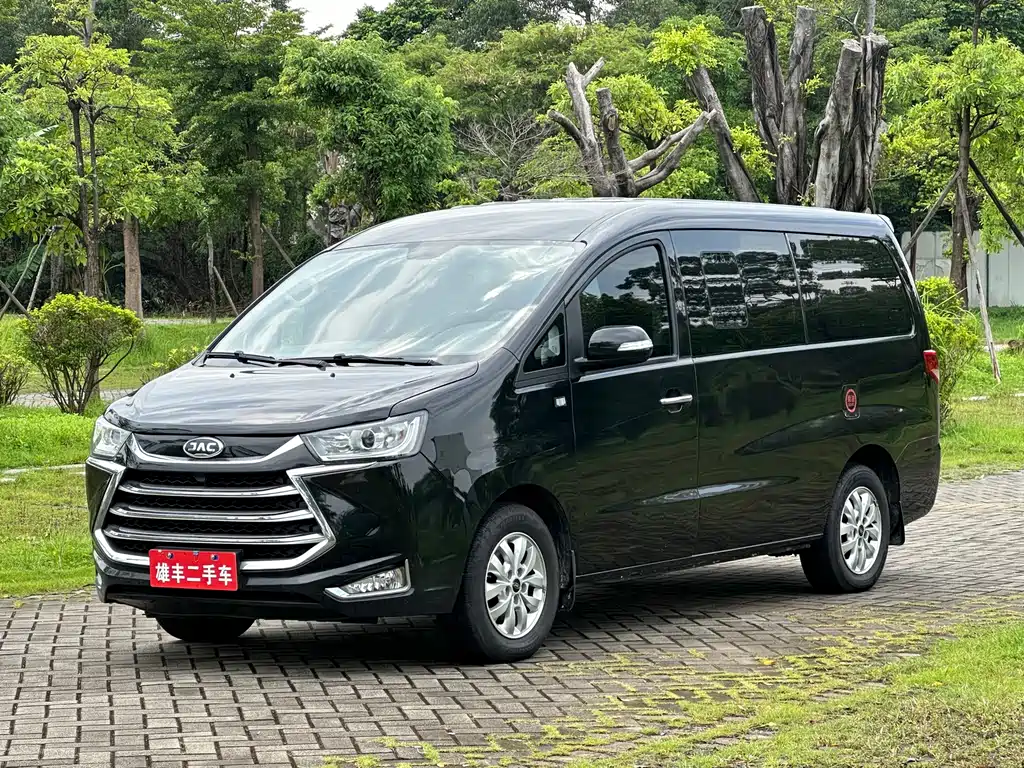 JAC Refine Refine M4