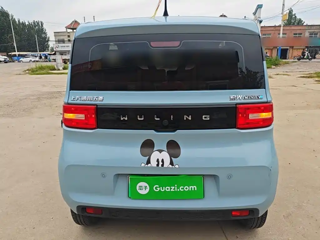 Wuling MINIEV — миниатюра 6