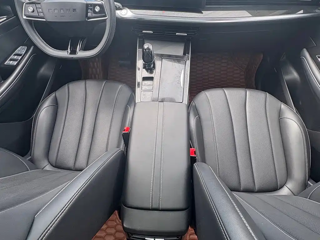 Roewe RX5 MAX — миниатюра 14