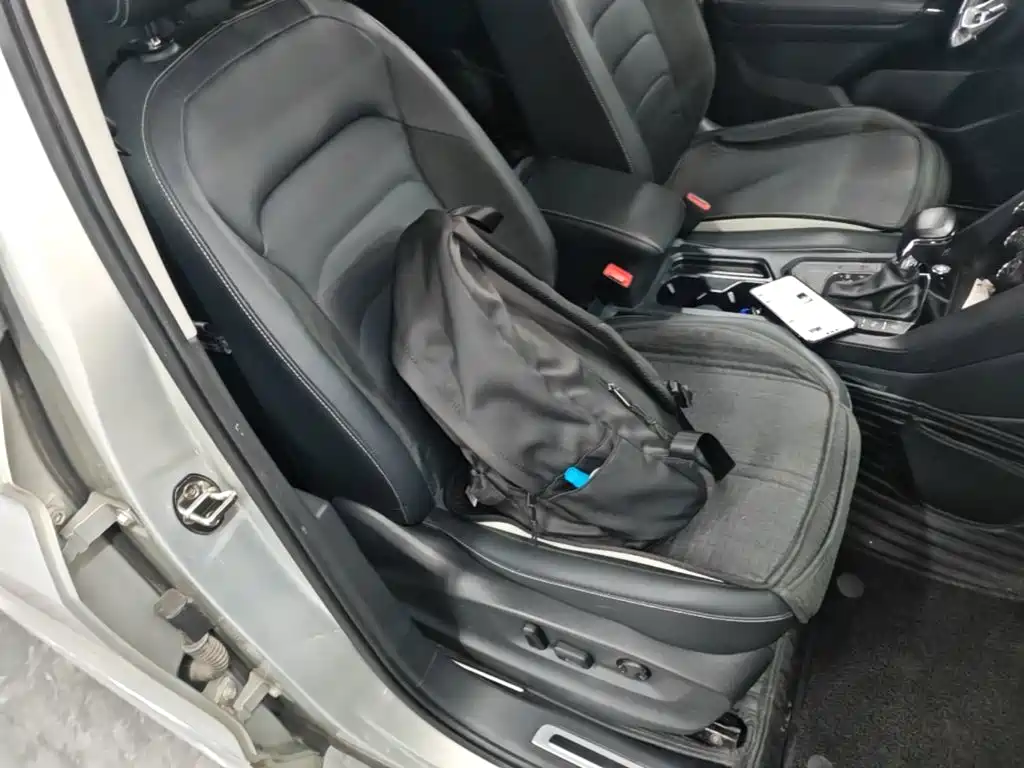 Volkswagen Tiguan L — миниатюра 25