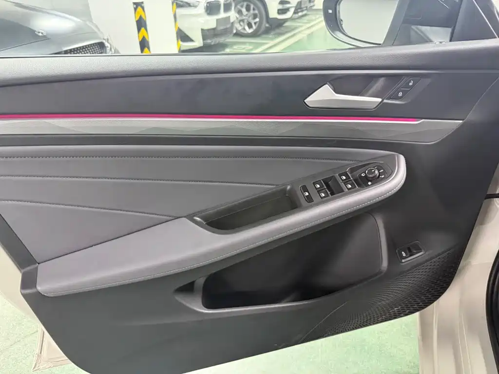 Volkswagen Lamando 2026 L GTS 380TSI