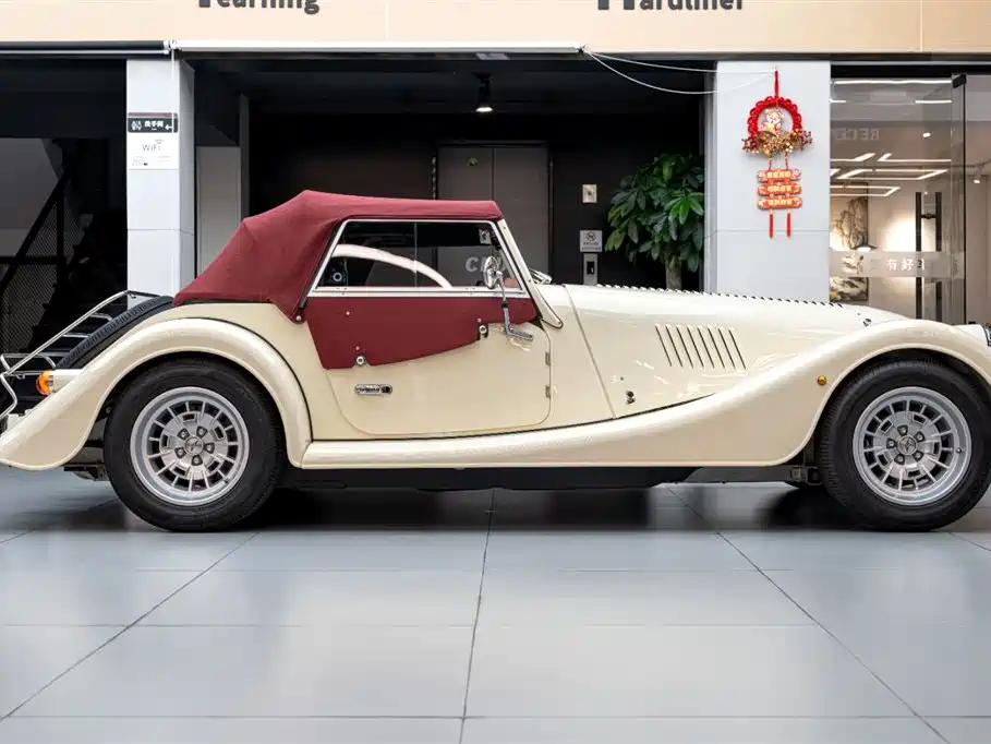 Morgan Plus 4 2021 2.0L