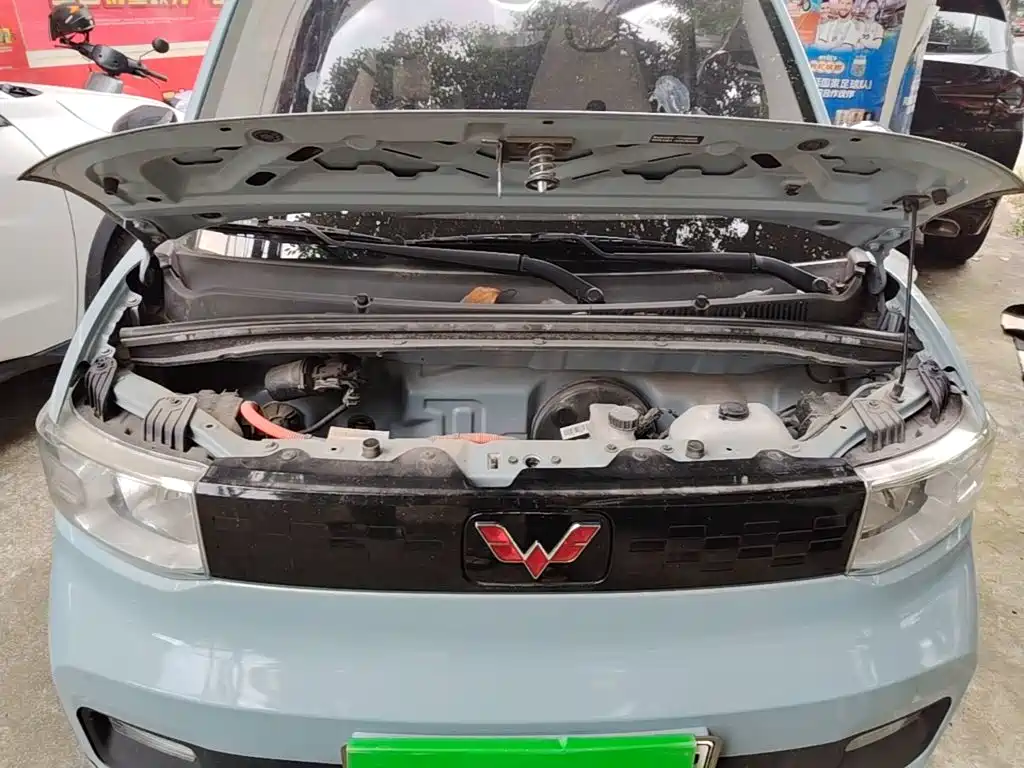 Wuling MINIEV — миниатюра 20