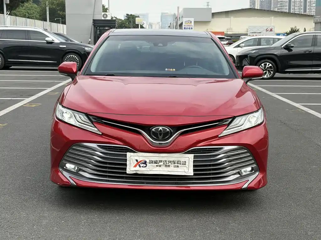 Toyota Camry — миниатюра 2