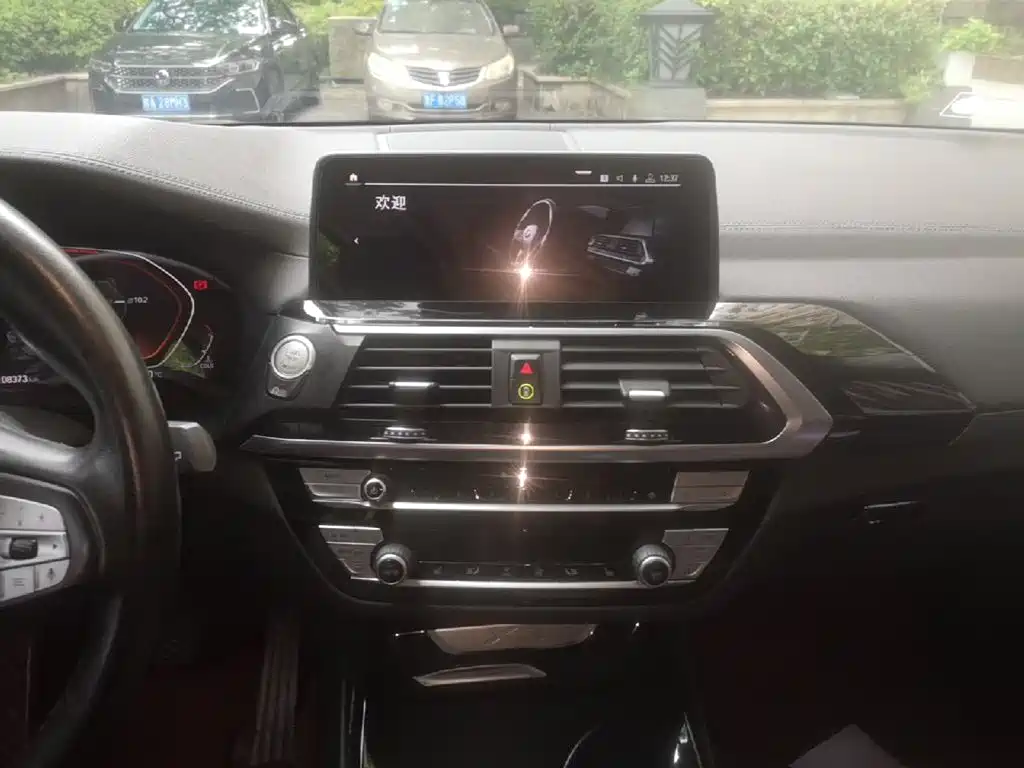 BMW X3 — миниатюра 13