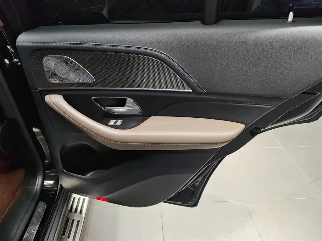 Mercedes-Benz GLE Coupe AMG — миниатюра 16