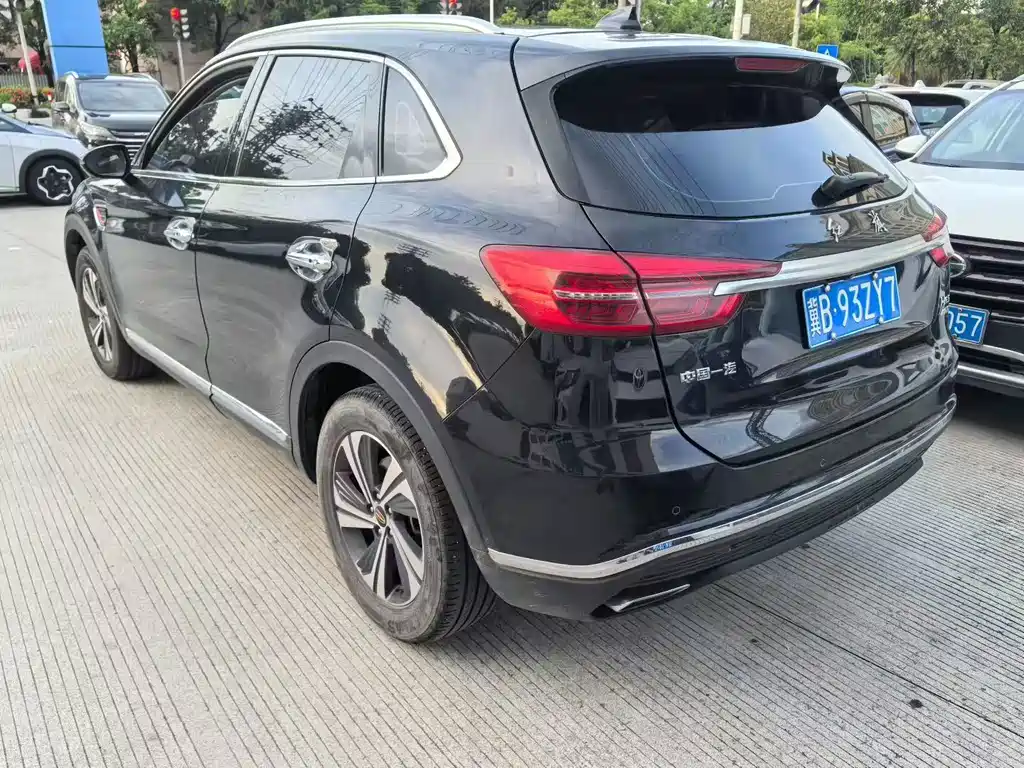 Hongqi HS5 2019 2.0T
