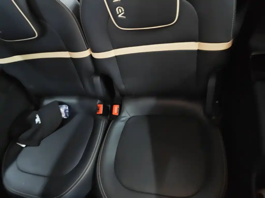 Baojun KiWi EV — миниатюра 17