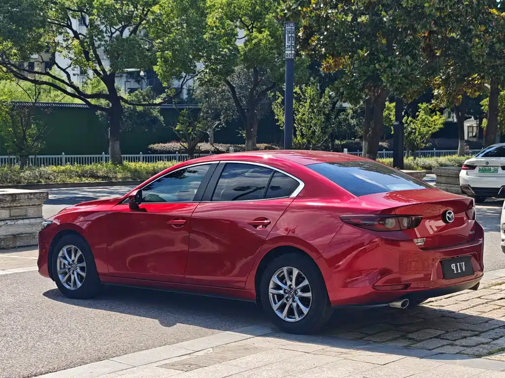 Mazda 3 Axela — миниатюра 6
