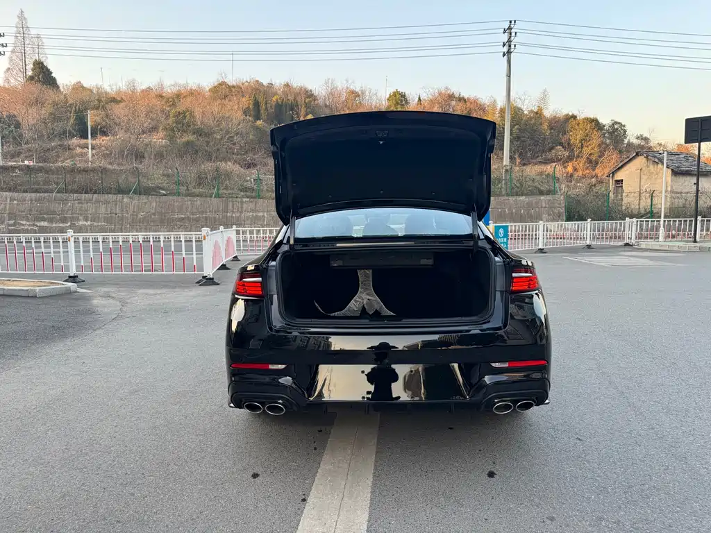 GEELY AUTOMOBILE XINGRUI