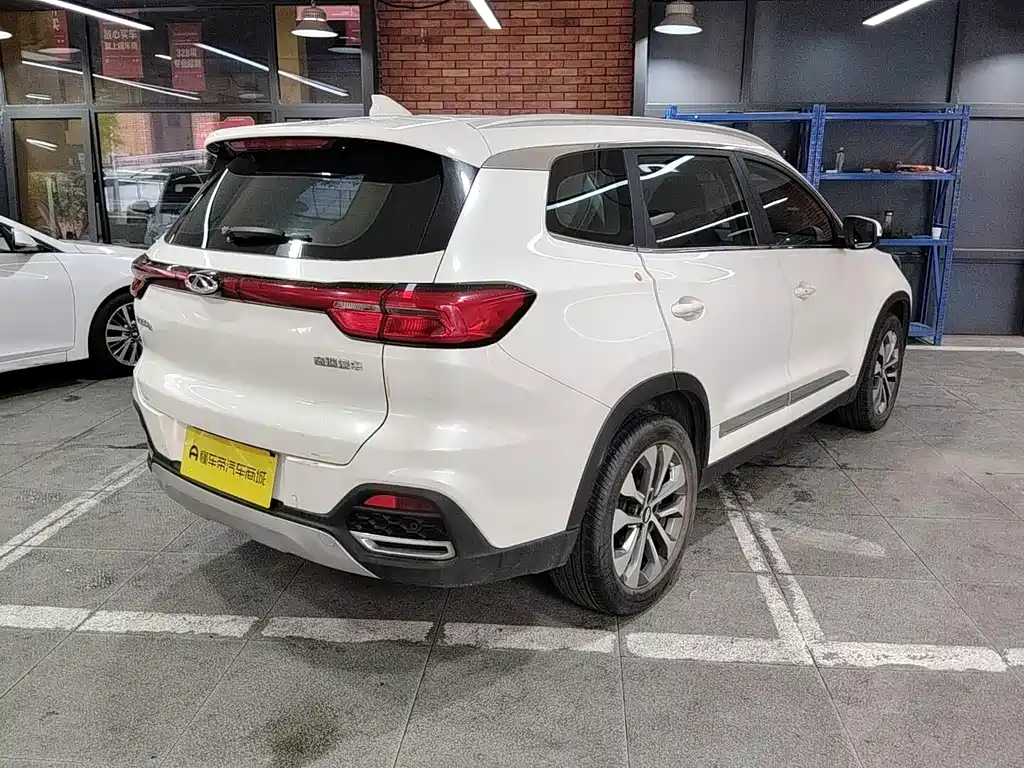 Chery Tiggo 8 — миниатюра 4