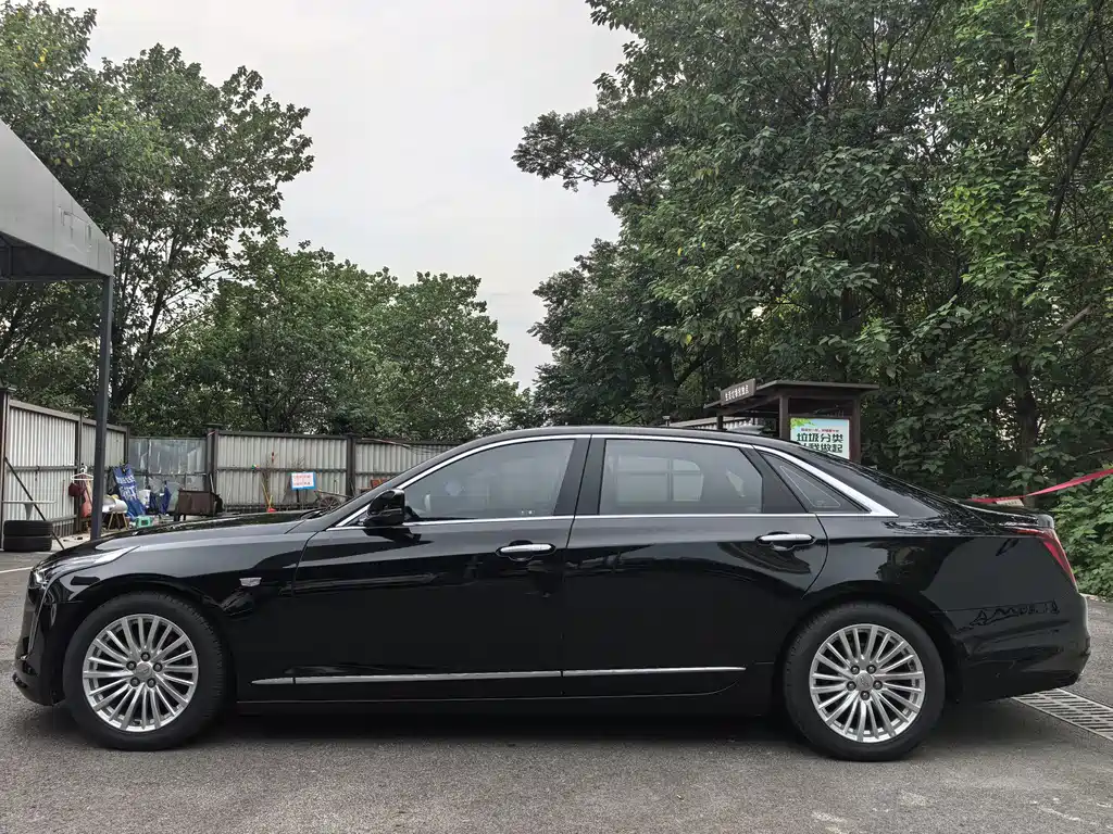 Cadillac CT6 — миниатюра 18