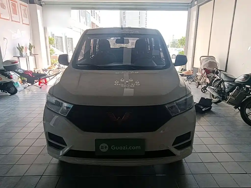 Wuling Hongguang — миниатюра 3