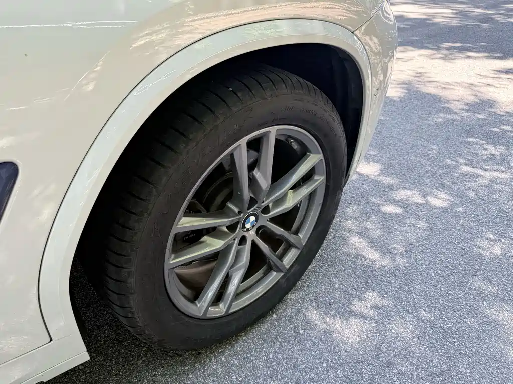 BMW X3 — миниатюра 16