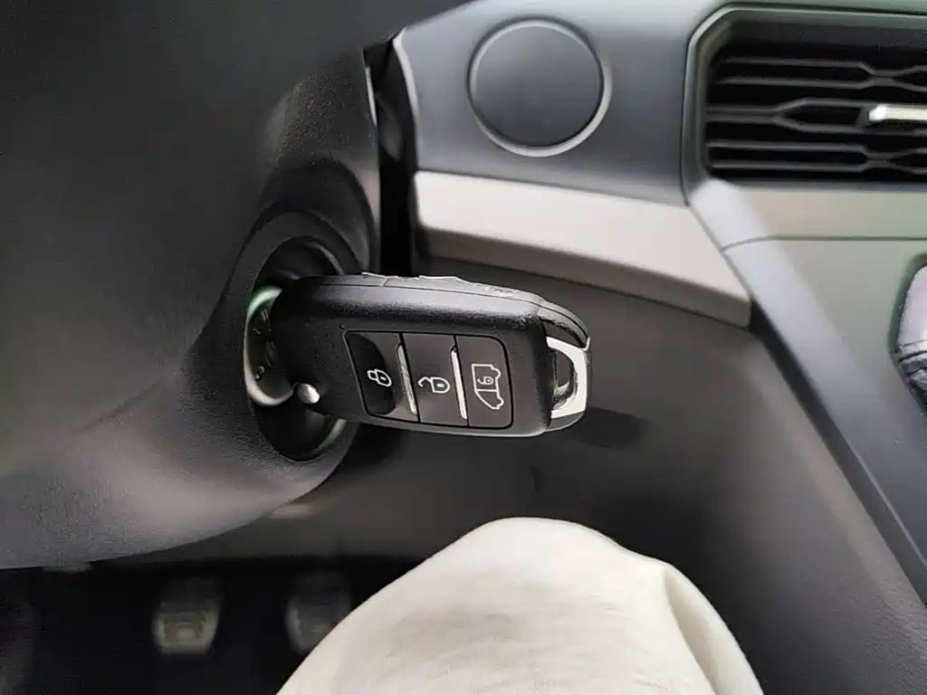 Ford Transit — миниатюра 9