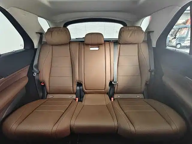 Mercedes-Benz GLE (Import) — миниатюра 18