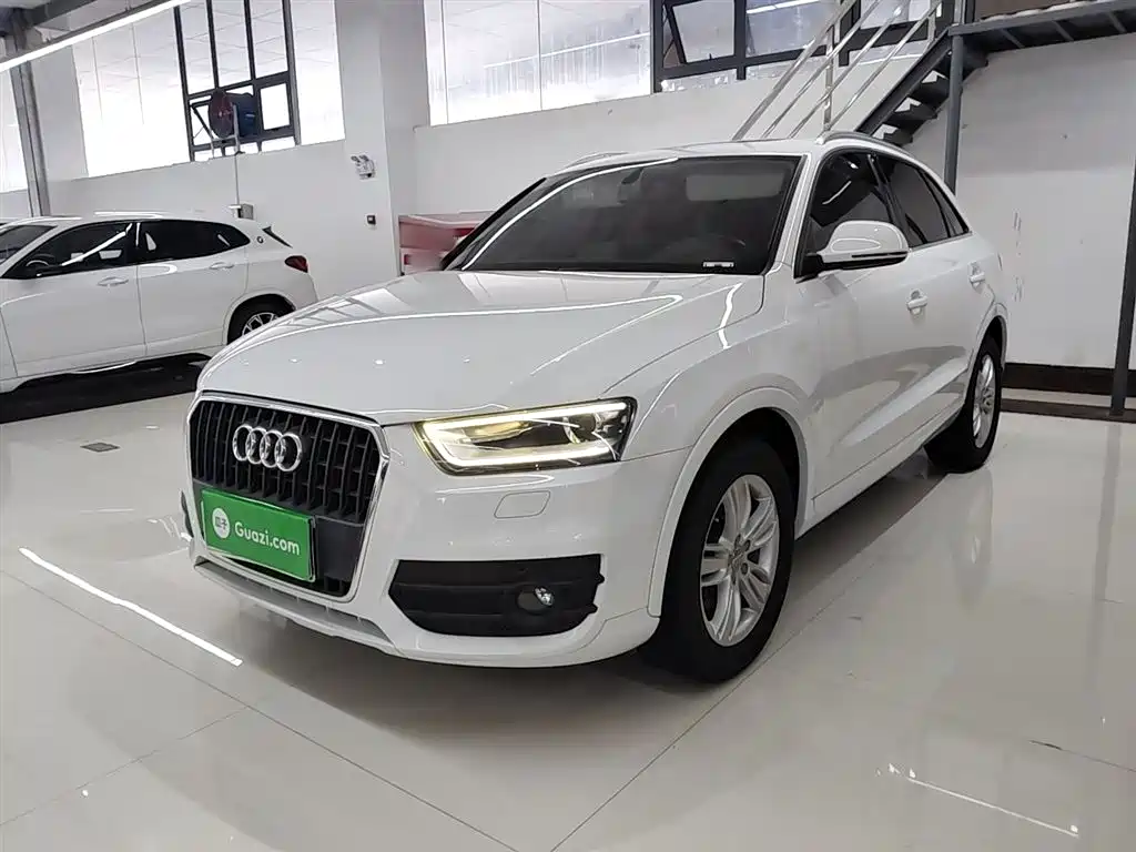 Audi Q3 2015